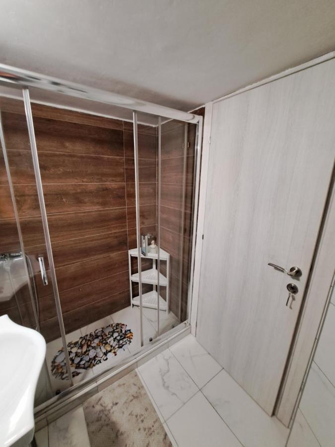 Casa Di Tre Apartment เทสซาโลนิกิ ภายนอก รูปภาพ