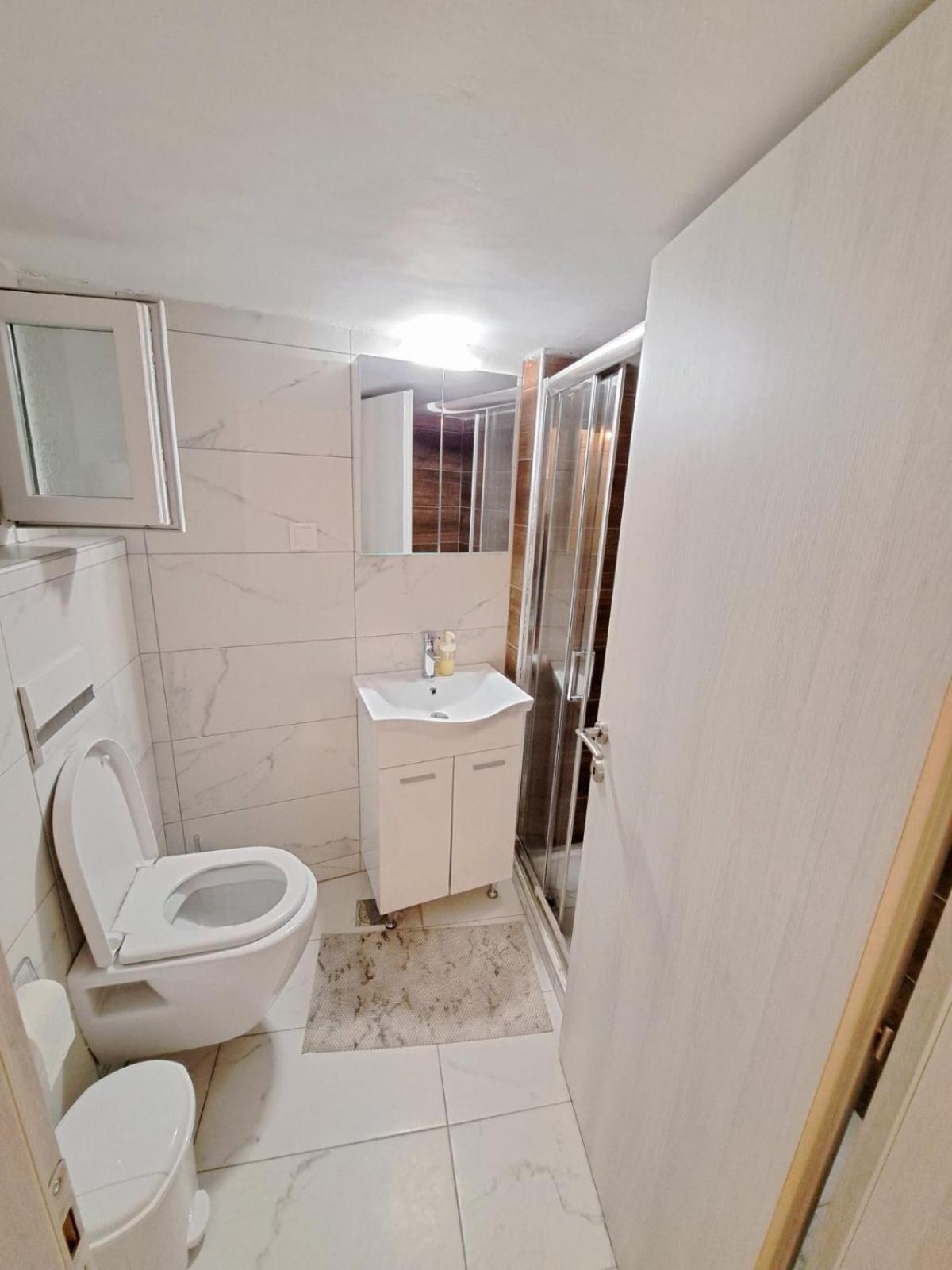 Casa Di Tre Apartment เทสซาโลนิกิ ภายนอก รูปภาพ